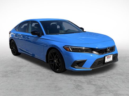 Certified 2024 Honda Civic Sport image 3