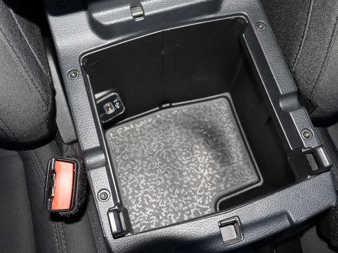 Used 2021 Jeep Wrangler Unlimited Sport image 27