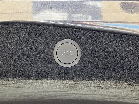 Used 2025 Tesla Model 3 Long Range AWD/4WD image 14