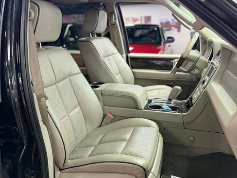 Used 2008 Lincoln Navigator 4WD image 16