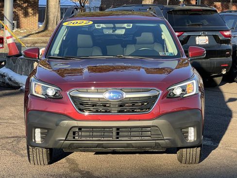 Used 2022 Subaru Outback Premium image 2