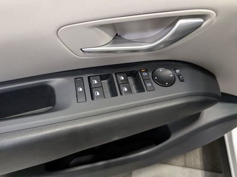 Used 2025 Hyundai Tucson SEL image 12