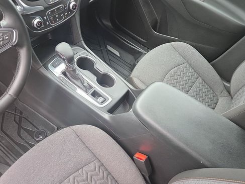 Used 2024 Chevrolet Equinox LT w/ LPO, Floor Liner Package AWD/4WD image 20