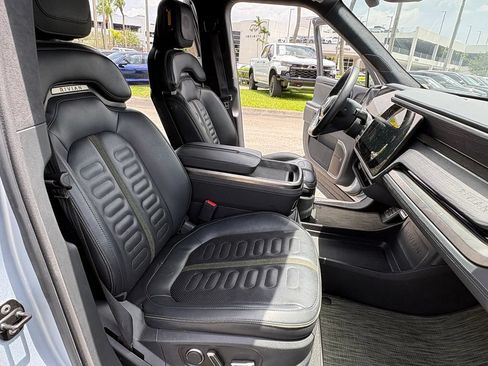 Used 2024 Rivian R1S Adventure AWD/4WD image 25