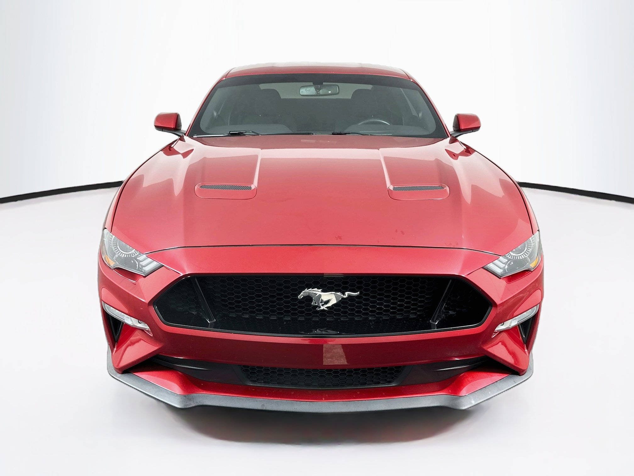 Used 2020 Ford Mustang GT RWD image 2
