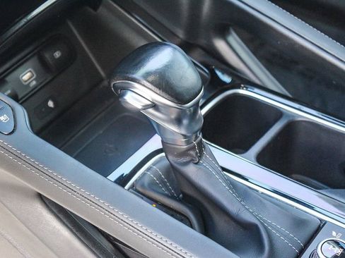 Used 2022 Kia Telluride EX w/ EX Premium Package image 19