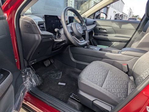 New 2026 Nissan Kicks SV w/ SV Premium Package FWD image 11