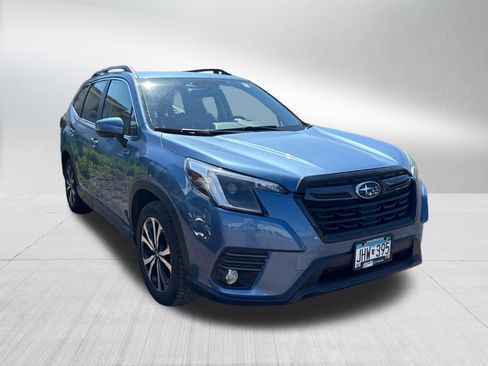 Used 2022 Subaru Forester Limited AWD/4WD image 10