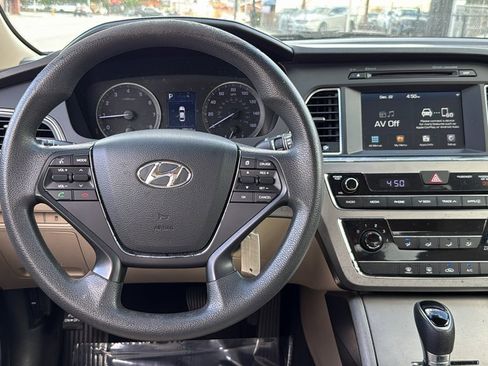 Used 2017 Hyundai Sonata Sport image 21