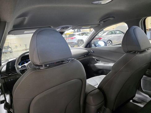 Certified 2025 Hyundai Elantra Sport FWD image 15