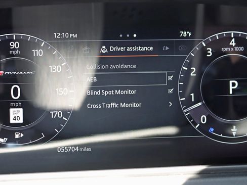 Used 2018 Land Rover Range Rover Velar R-Dynamic SE image 19