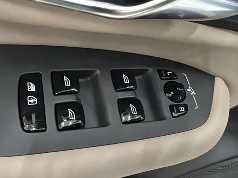 Used 2026 Volvo XC90 B6 Plus w/ Protection Package image 22