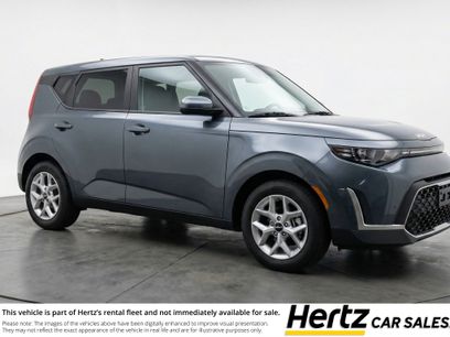 Used 2025 Kia Soul LX w/ LX Technology Package