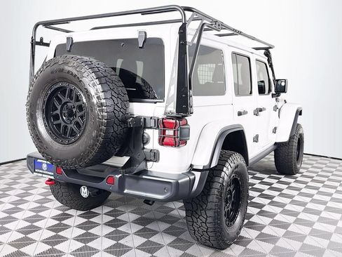 Used 2020 Jeep Wrangler Unlimited Rubicon w/ Uconnect 4C Nav & Sound Group AWD/4WD image 25