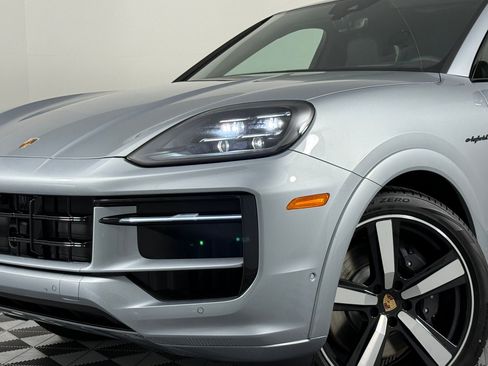 New 2026 Porsche Cayenne E-Hybrid image 11