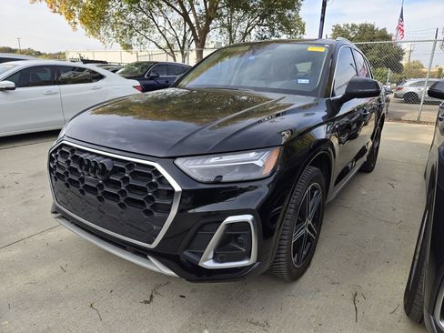 Certified 2021 Audi Q5 e Prestige w/ Prestige Package image 4