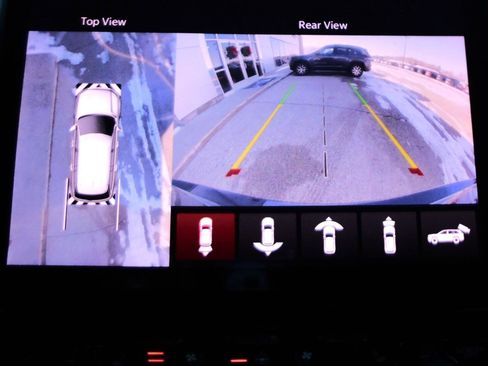 Certified 2023 Jeep Grand Cherokee Summit image 9