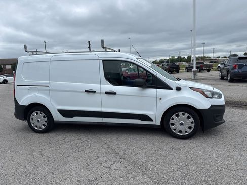 Used 2022 Ford Transit Connect XL image 4