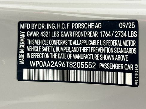 Certified 2026 Porsche 911 Carrera RWD image 33