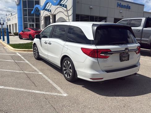 Used 2021 Honda Odyssey EX-L image 18