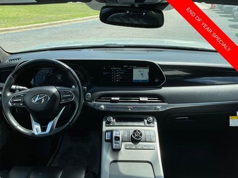 Used 2022 Hyundai Palisade Calligraphy w/ Winter Package image 18