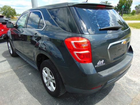 Used 2017 Chevrolet Equinox LS FWD image 6