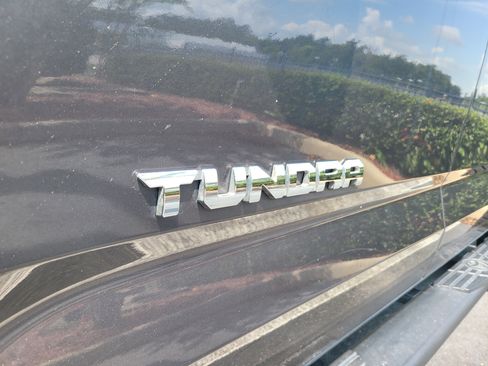Used 2023 Toyota Tundra Limited w/ Power Package AWD/4WD image 8