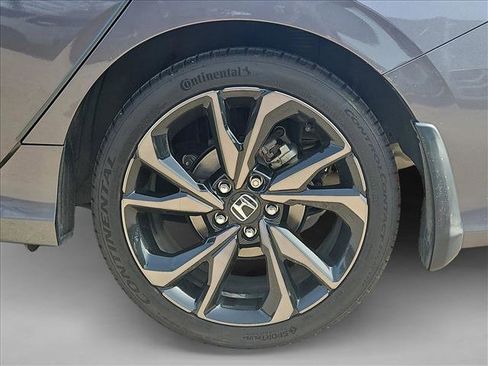Used 2020 Honda Civic Sport image 23