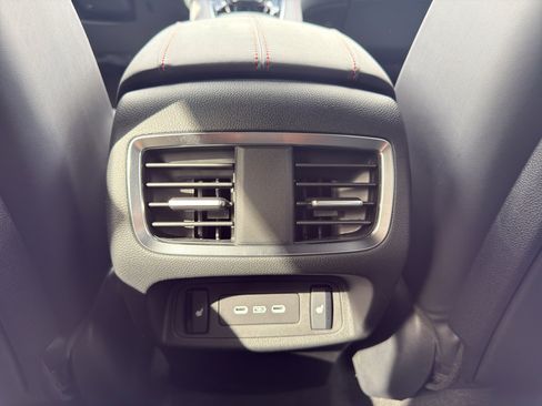 New 2025 Acura RDX A-Spec image 12