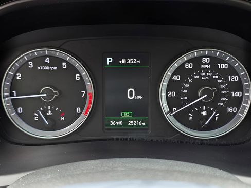 Used 2018 Hyundai Sonata Limited w/ Cargo Package image 25