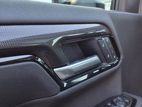 New 2026 GMC Sierra 2500 AT4 w/ AT4 Premium Plus Package image 15