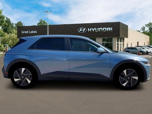 New 2026 Hyundai Ioniq 5 SEL image 9