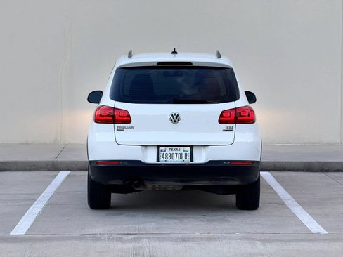Used 2017 Volkswagen Tiguan Limited w/ Premium Package AWD/4WD image 6