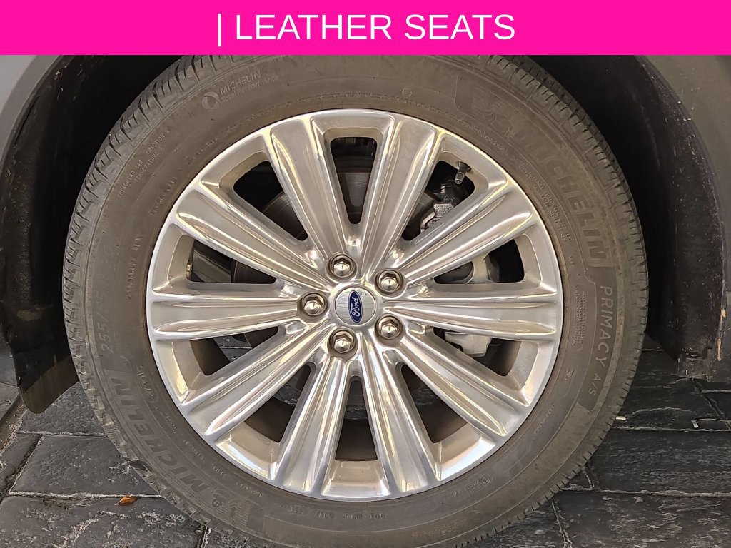 Used 2023 Ford Explorer Limited w/ Limited Technology Package RWD image 9
