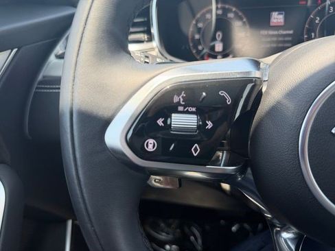 Used 2026 Jaguar F-PACE R-Dynamic S AWD/4WD image 22