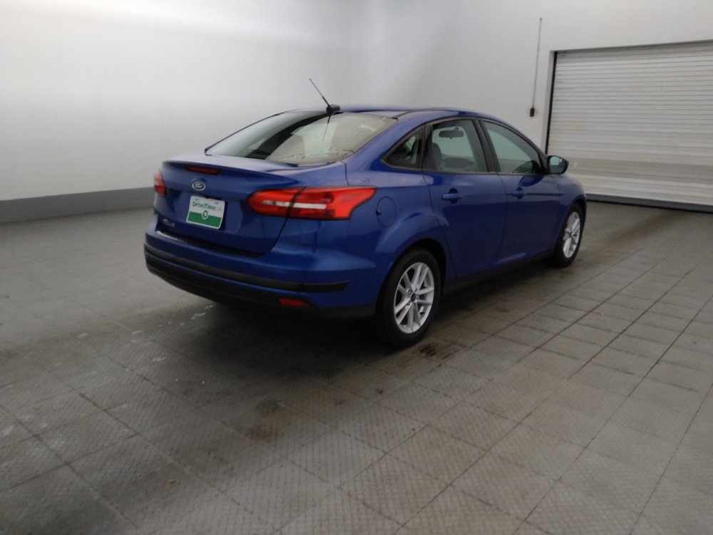 Used 2018 Ford Focus SE FWD image 9