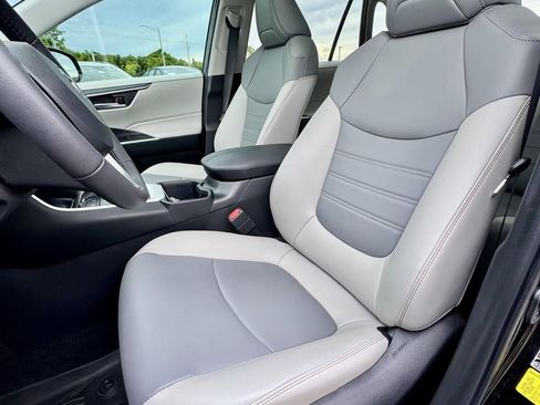 Used 2024 Toyota RAV4 XLE Premium w/ Weather Package AWD/4WD image 15
