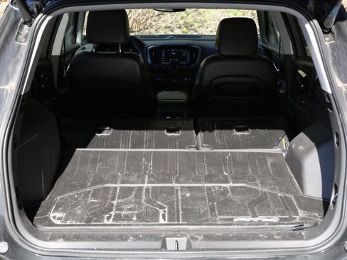 Used 2023 GMC Terrain AT4 w/ LPO, Floor Liner Package AWD/4WD image 32