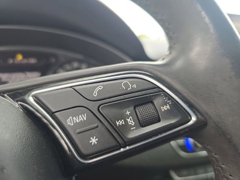 Used 2018 Audi A4 2.0T Ultra Premium w/ Convenience Package image 19