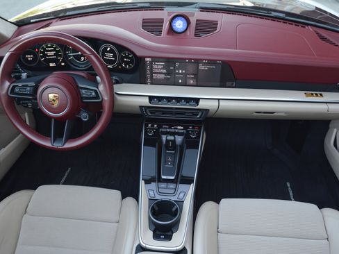 Certified 2021 Porsche 911 AWD/4WD image 12