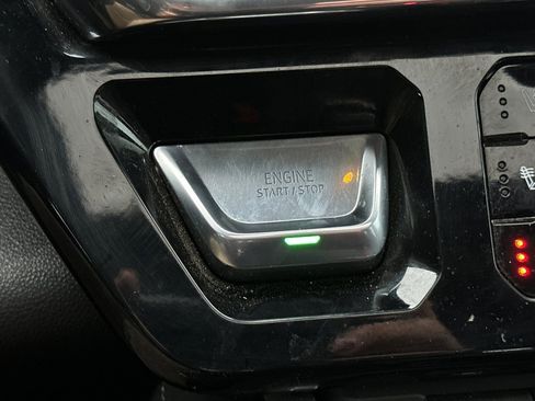 Used 2024 GMC Sierra 1500 Denali w/ Denali Reserve Package image 34