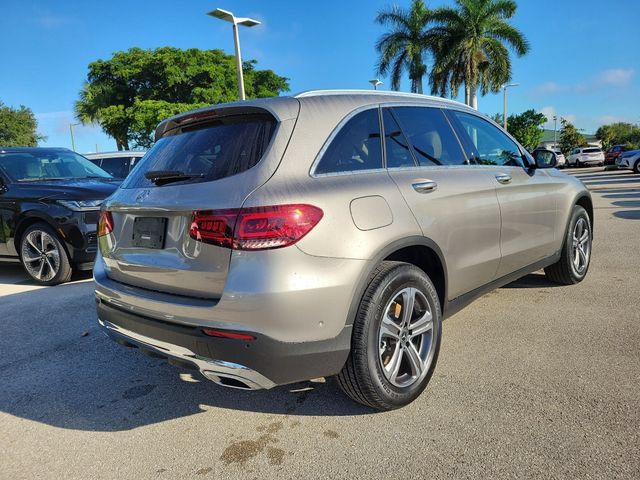 Used 2021 Mercedes-Benz GLC 300 image 6