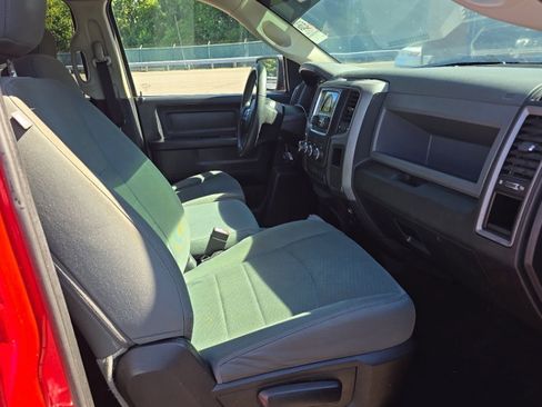 Used 2014 RAM 1500 Express RWD image 10