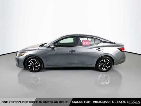 Certified 2024 Nissan Sentra SV image 8