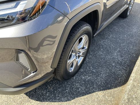 Certified 2024 Toyota RAV4 LE AWD/4WD image 8