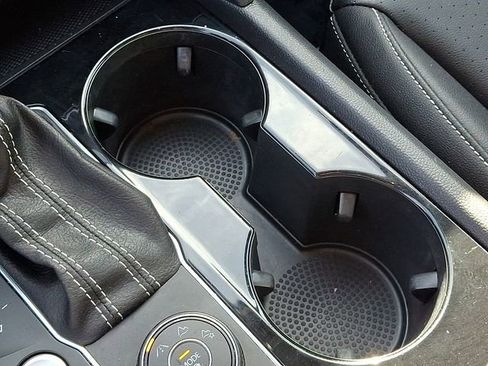 Used 2023 Volkswagen Atlas SE w/ Black Wheel Package image 29