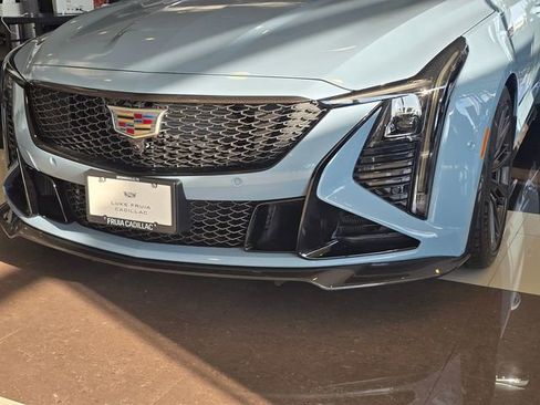 New 2026 Cadillac CT5 V Blackwing w/ Carbon Fiber 2 Package image 9