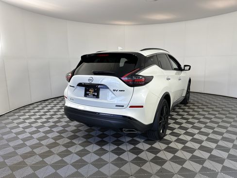 Used 2024 Nissan Murano SV w/ SV Midnight Edition Package image 10