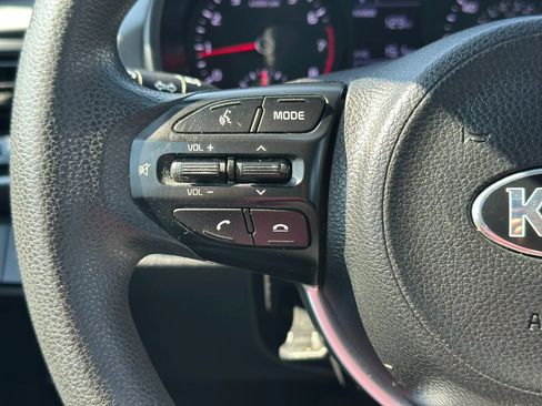 Used 2019 Kia Rio S FWD image 26