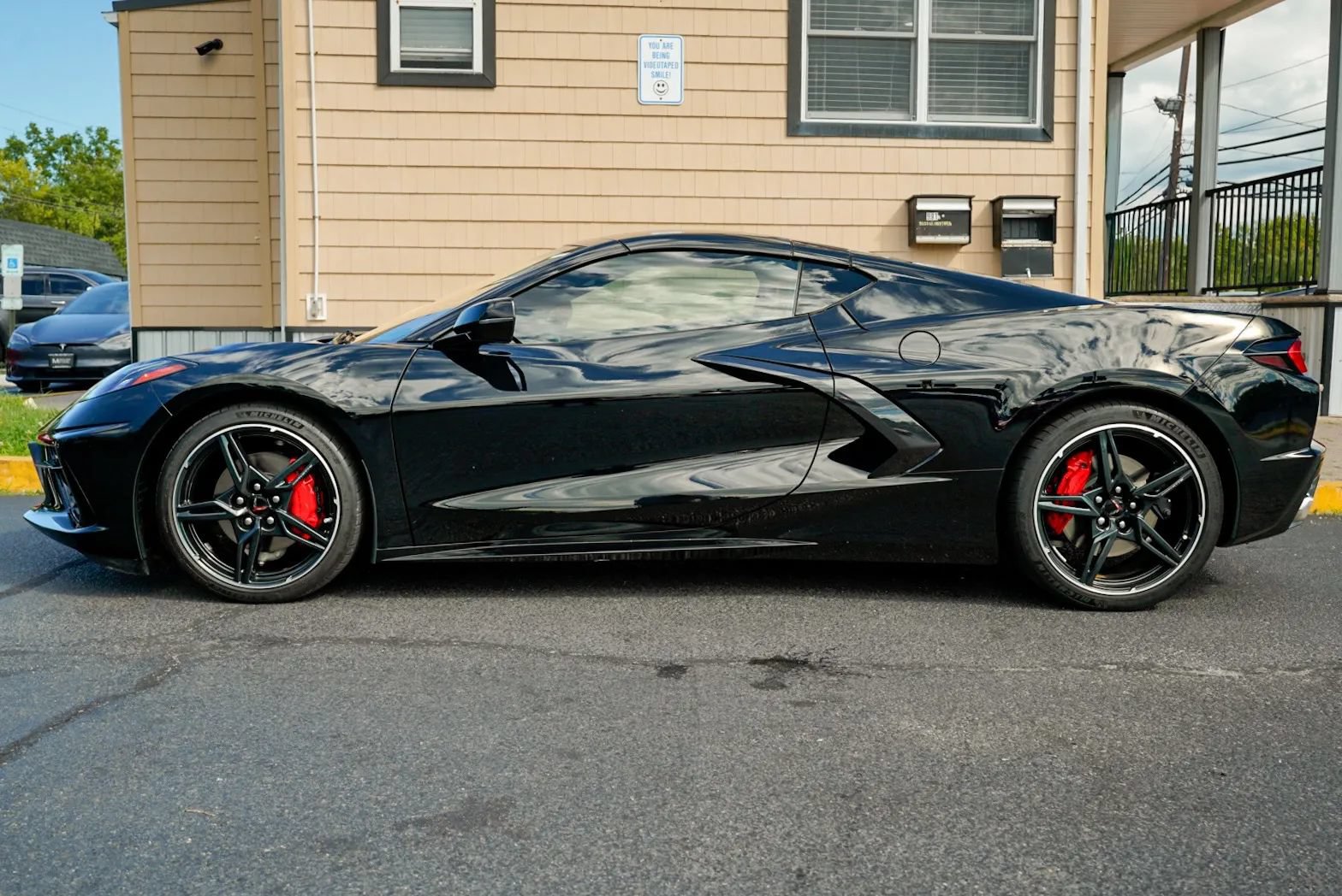 Used 2021 Chevrolet Corvette Stingray Coupe w/ 1LT RWD image 17
